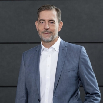 Dr. Hansjörg Roll ist neuer Präsident des AGFW