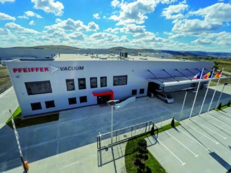Pfeiffer Vacuum eröffnet neuen Hightech-Produktionsstandort in Rumänien