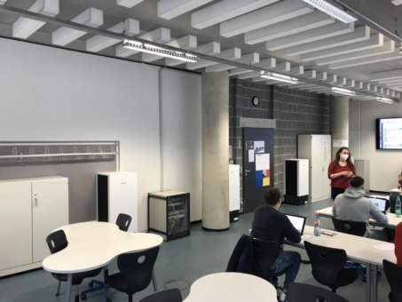 Mit mobilen Luftreinigern Miele AirControl zur sichersten Schule Niedersachsens