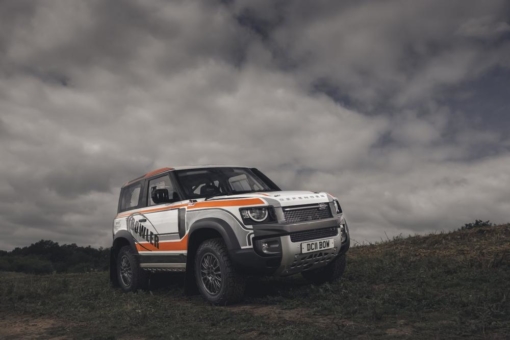 Der Land Rover Defender startet in den Rallyesport: bei der Rennserie Bowler Defender Challenge 2022