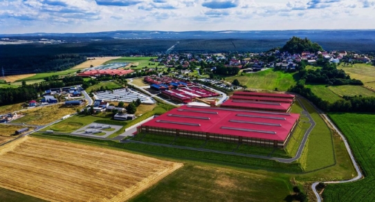 WITRON verdoppelt Fertigungskapazitäten in Parkstein – 1.800 zusätzliche attraktive Arbeitsplätze