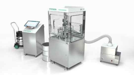 Interphex 2021: Syntegon präsentiert neue Labor- und Small Batch-Lösungen für feste und flüssige Pharmazeutika