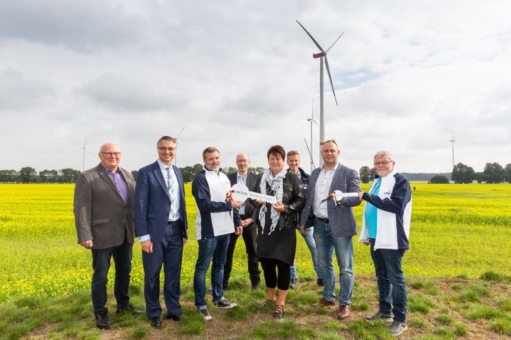 Gemeinde Hoort feiert ihren Windpark
