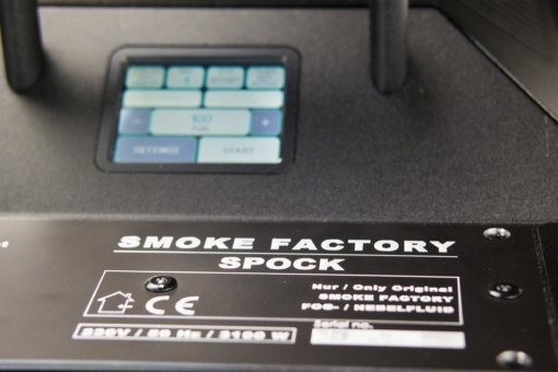 Smoke Factory präsentiert neue Nebelmaschine SPOCK mit Digitaltechnik