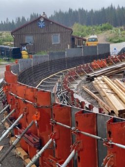 Moderne Rodelbahn für St. Moritz des Nordens