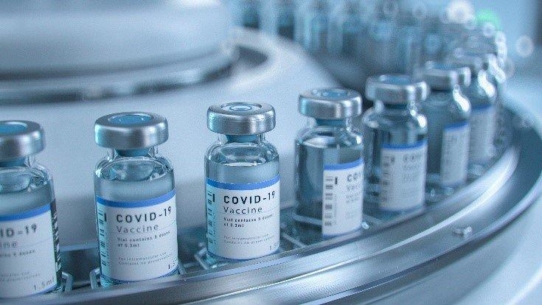 Vakuum sorgt für sichere Aufbewahrung von Corona-Impfstoff