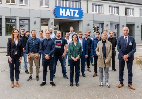 Motorenfabrik Hatz und Sontheim Industrie Elektronik kooperieren bei digitalem Verbundprojekt