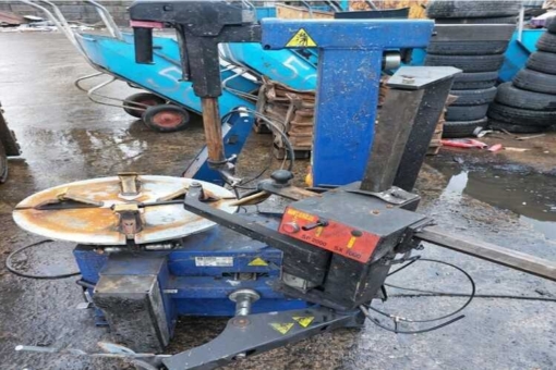 Schrottabholung in Gütersloh gewerbliche und private  kostenlose ab
