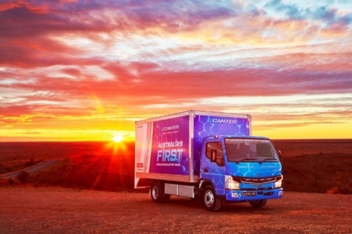 G'Day Australien! Daimler Trucks' batterieelektrischer FUSO eCanter geht Down Under an den Start