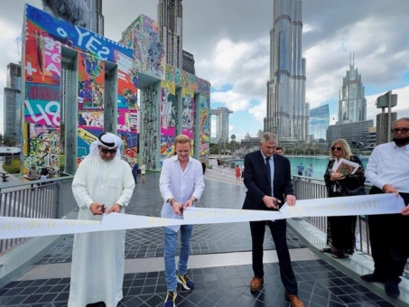 Leon Löwentraut: Präsentation des "Global Gate" in Dubai
