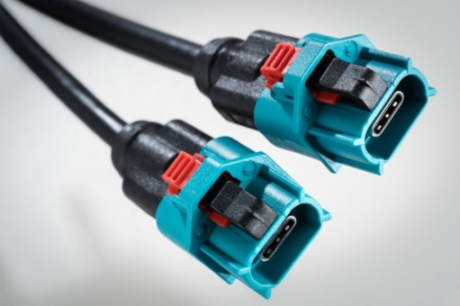 Klein und wahnsinnig schnell - neues Stecksystem mit Ultradur®