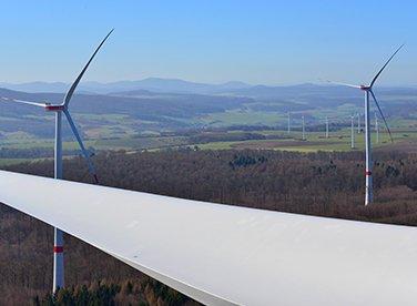 Wind und PV in Hessen: VSB Gruppe jetzt mit Regionalbüro in Kassel