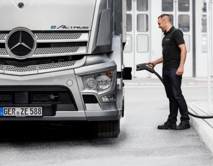 Einfacher Einstieg in die E-Mobilität: Demonstrations-Ladepark für Elektro-Lkw in Wörth startet in die Bauphase