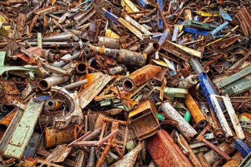 Schrottabholung Frechen:  Einst als Klüngelskerle belächelt, sind die Schrotthändler heutzutage ein wichtiges Rad im Getriebe der Recycling-Industrie