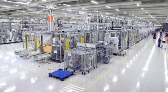 Valmet Automotive gewinnt zweiten Kundenauftrag für Batteriewerk Salo - Werkserweiterung abgeschlossen