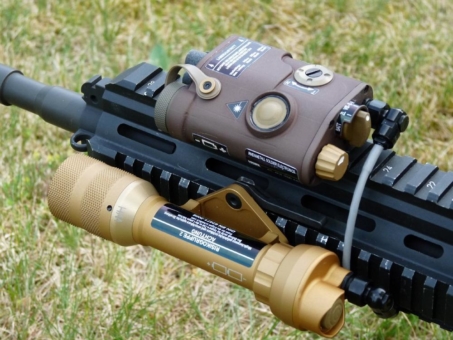 Rheinmetall liefert Laser-Licht-Paket für Sturmgewehr Spezialkräfte der deutschen Bundeswehr