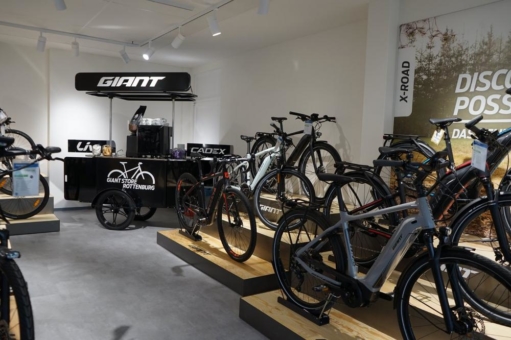 GIANT eröffnet fünf neue Stores in Deutschland