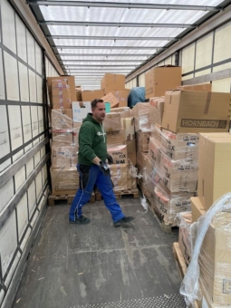 Petersen Mordhorst Logistics liefert Hilfe