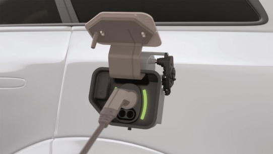 HELLA entwickelt intelligente Systemkomponenten für das automatisierte Laden von Elektrofahrzeugen