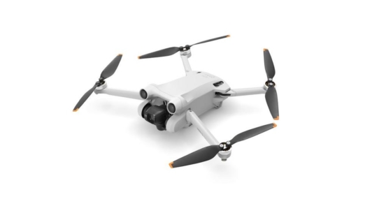 Mini Größe, Mega Funktionen: Solectric startet mit dem Vertrieb der Drohne DJI Mini 3 Pro