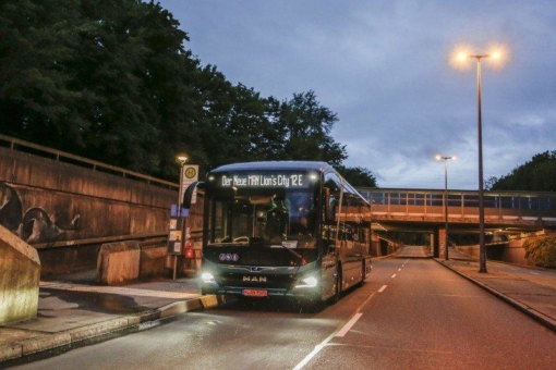 MAN setzt Messlatte in puncto Reichweite: Elektrobus knackt 550 Kilometer-Marke