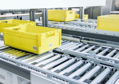 Neue Generation der Karton- und Behälterfördertechnik von SSI Schäfer steigert Energieeffizienz und Anlagenverfügbarkeit