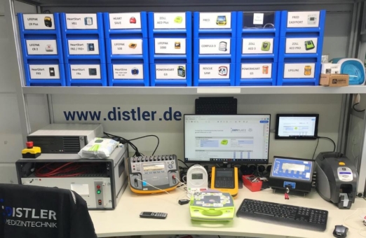 Sicherheitstechnische Kontrollen an AED sind berechtigt