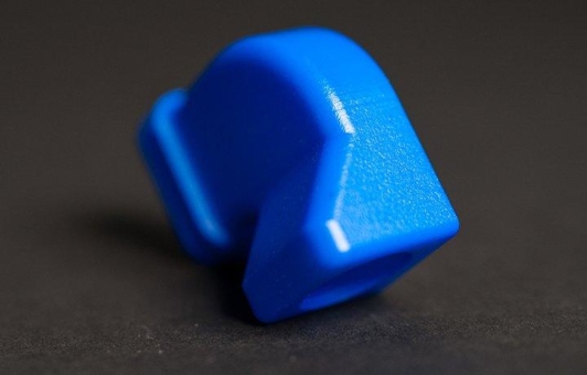 Durch chemische Glättung versiegelt apc-tec GmbH die Oberfläche 3D-gedruckter Kunststoffbauteile auf Spritzgussniveau