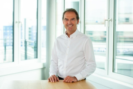 Mercedes-Benz Mobility verändert Organisationsstruktur und richtet Vorstand neu aus - Peter Zieringer neuer Chief Customer Officer