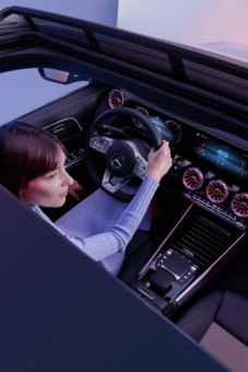 Der EQA: Elektrischer Athlet im kompakten Format