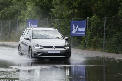 Michelin LONG LASTING PERFORMANCE: "Sicherheit, Umwelt, Kaufkraft - Transparenz nutzt uns allen"