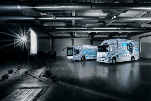 Weltpremiere: KEYOU präsentiert erstmals 18t-Lkw und 12m-Stadtbus mit Wasserstoffmotor
