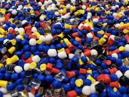 Tag der Chemie: Kunststoff zwischen Hightech und Müll