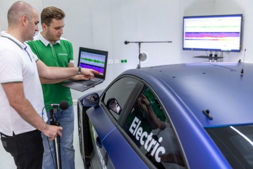 DTM Electric Sound-Run: Schaeffler entwickelt den Auto-Sound der Zukunft