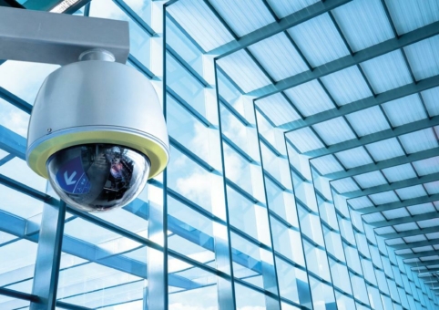 ­Sicherheits- und Lichttechnik für Gebäude-Profis