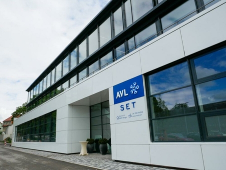 Einweihung des neuen Bürogebäudes der AVL SET