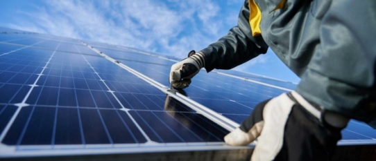 Steuerfreie Photovoltaikanlagen: Weiterhin Umsatzsteuer auf Anzahlungen?