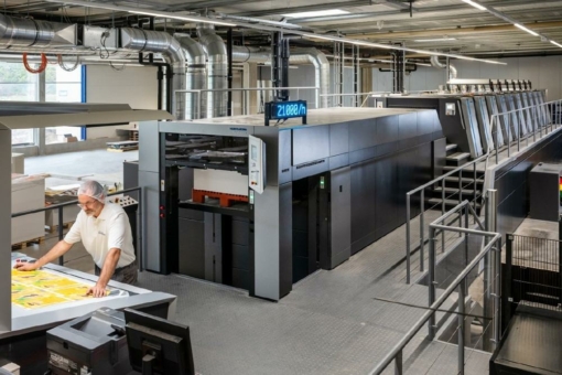 Weltpremiere: Neue Speedmaster XL 106 von HEIDELBERG steigert Produktivität und ist weltweit schnellste Bogenoffset-Druckmaschine