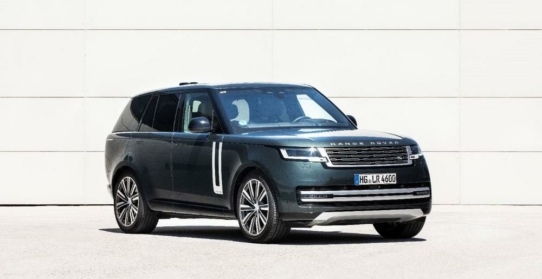 Range Rover ist „German Luxury Car of the Year 2023“