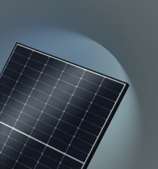 WINAICO startet Verkauf von Modulserie für gewerbliche Solaranlagen