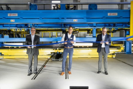 Ein Jahr nach Spatenstich: Jacob Bek GmbH eröffnet neue Produktionshalle