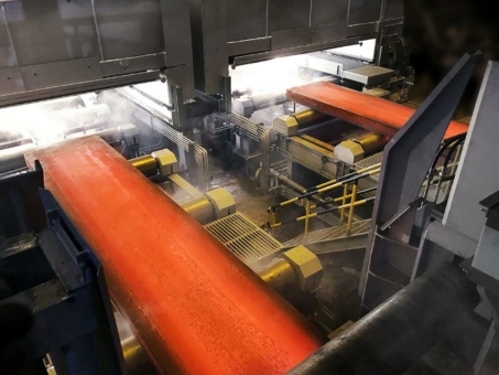 Brammenstranggießanlage Nr. 2 bei ArcelorMittal Asturias (Avilés) nach maßgeschneidertem Umbau durch SMS group erfolgreich in Betrieb genommen