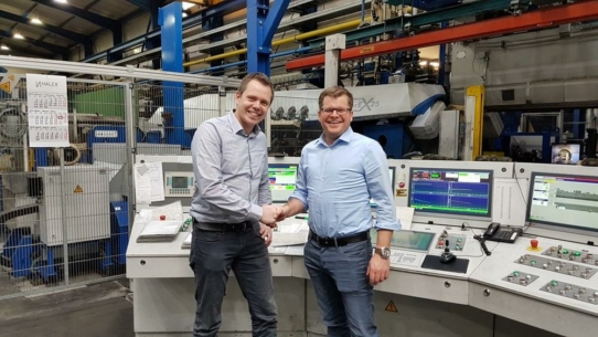 HMT Höfer Metall Technik schließt Servicevertrag für Strangpressen mit SMS group