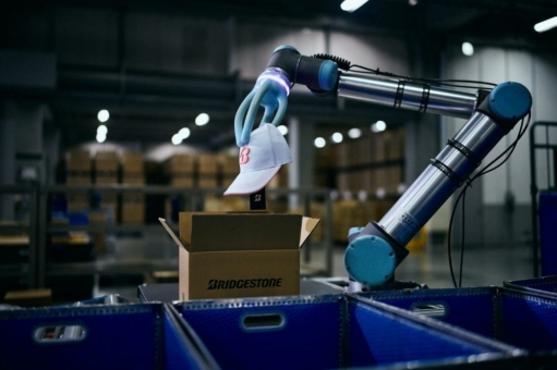 Bridgestone stellt Konzept zur Verwendung von Soft-Roboterhänden für die Aufnahme von Transportgut in der Logistik vor