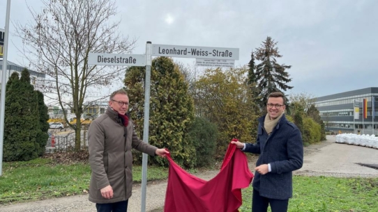 Einweihung der neuen Leonhard-Weiss-Straße