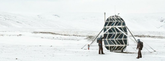 ArmaFlex schützt Bewohner des Lunark Mondhabitats vor eisiger Kälte