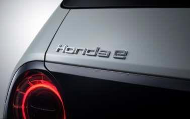 Honda gibt Preise für Elektrofahrzeug bekannt