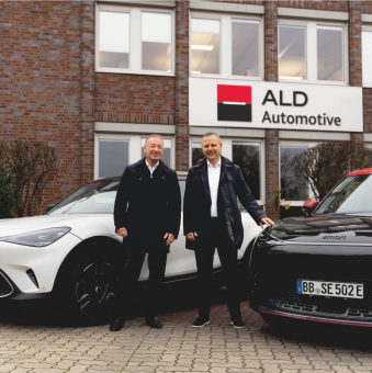 ALD Automotive kooperiert mit smart Europe für ein volldigitales Leasing