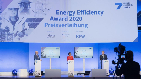 dena zeichnet vier Projekte mit dem Energy Efficiency Award aus