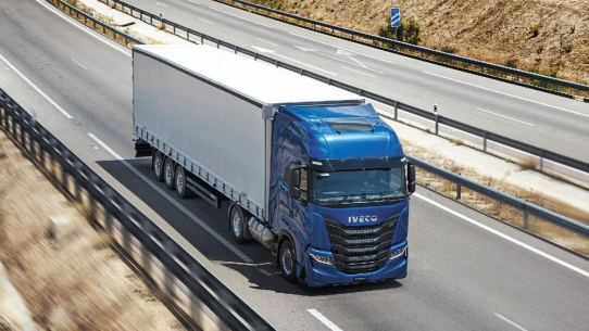dena-LNG-Taskforce und Transportverbände fordern Planungssicherheit bei der Lkw-Maut